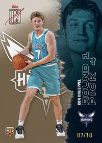 2025/26 Topps Signature Class Basketball Hobby Jumbo