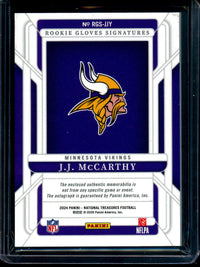 2024 Panini National Treasures JJ McCarthy Rookie Glove Signatures /25 Vikings