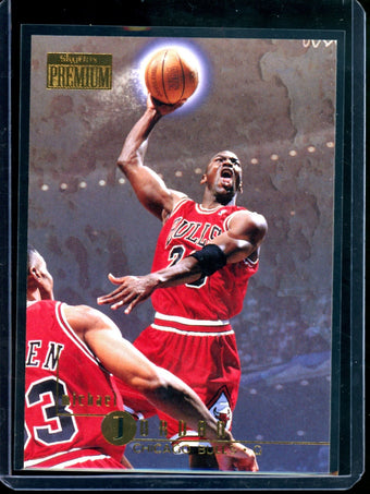 compare product 1996 Fleer Skybox Michael Jordan #16