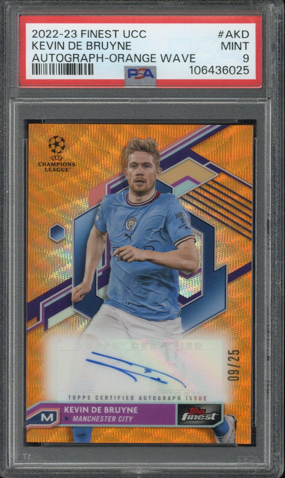 2022-23 Topps Finest UCC Kevin De Bruyne Orange Wave Autograph /25 #AKD PSA 9